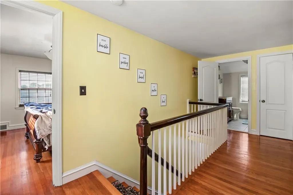 29 Poppy Drive Cranston RI 02920