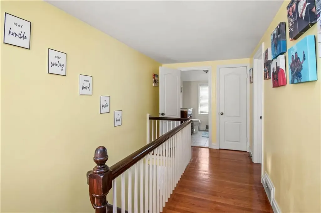 29 Poppy Drive Cranston RI 02920