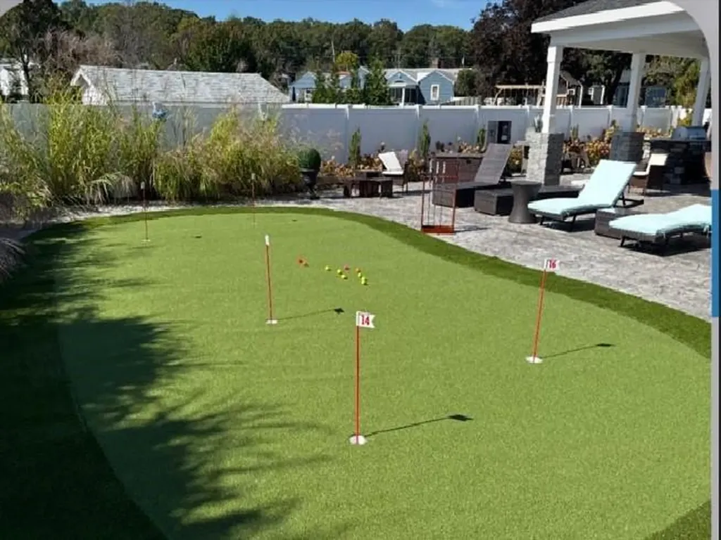 29 Poppy Drive Cranston RI 02920