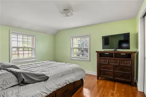 29 Poppy Drive Cranston RI 02920