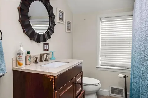 29 Poppy Drive Cranston RI 02920