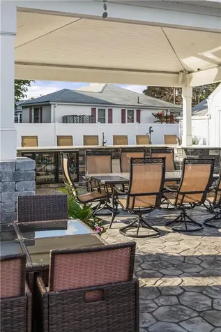 29 Poppy Drive Cranston RI 02920