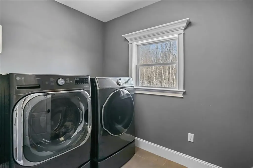 47 Austin Drive Cumberland RI 02864