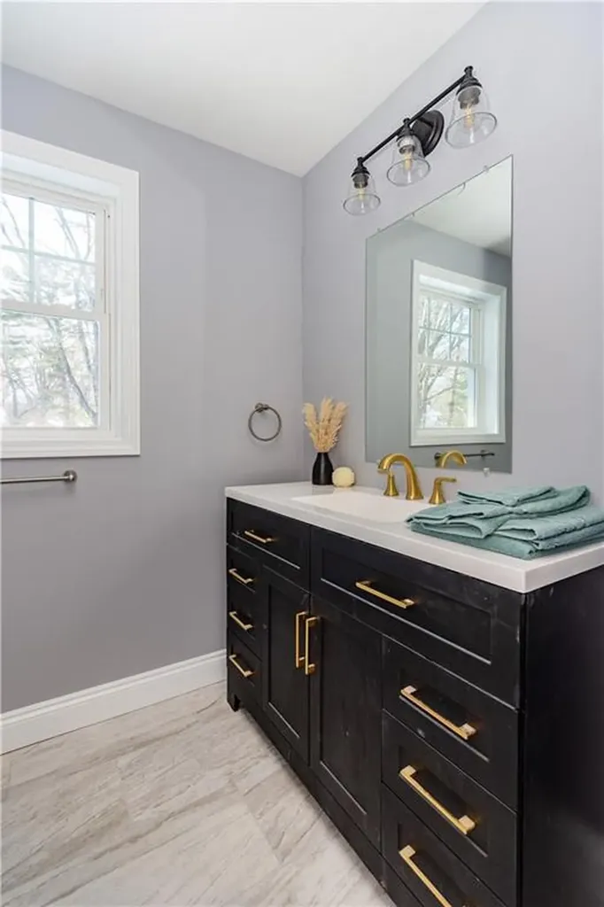 52 Bruce Lane Warwick RI 02886