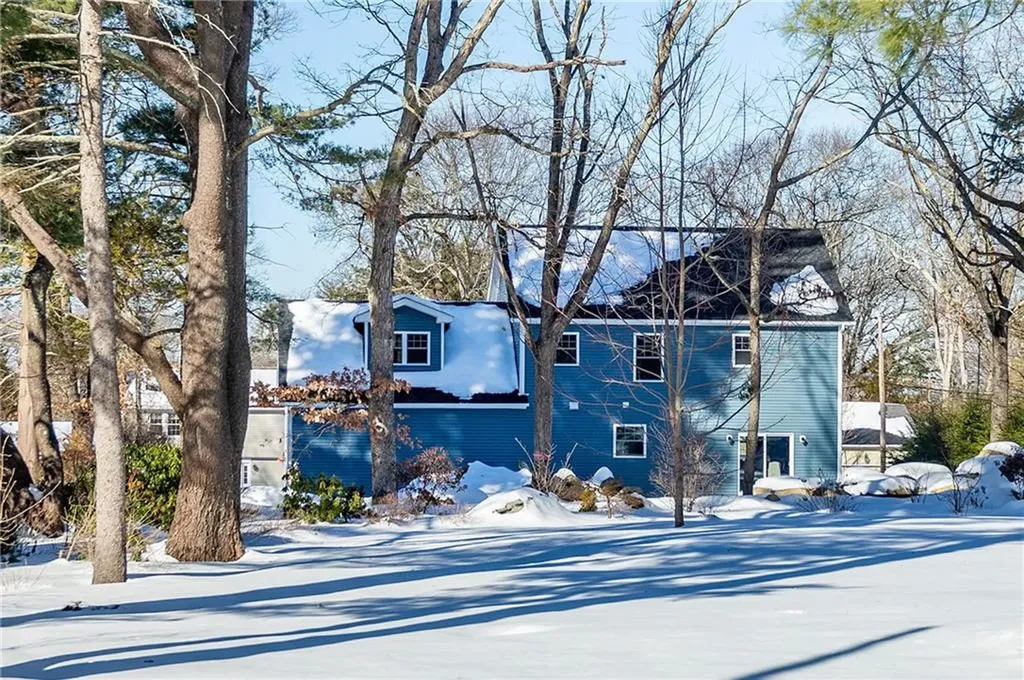 52 Bruce Lane Warwick RI 02886