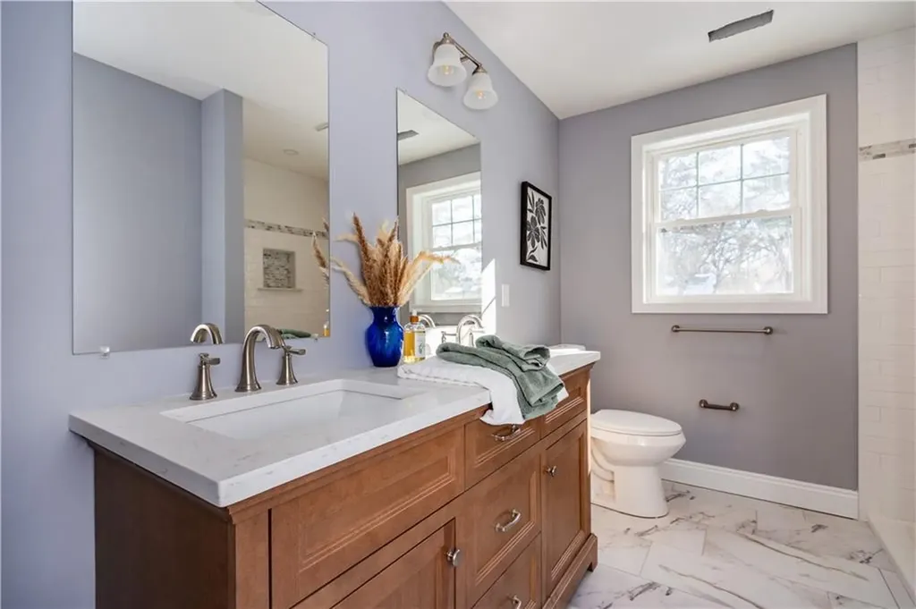 52 Bruce Lane Warwick RI 02886