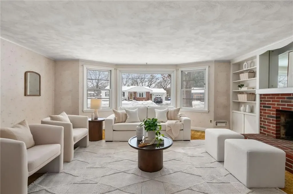 80 George Street Warwick RI 02888