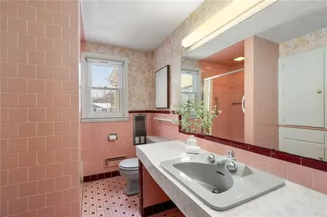 80 George Street Warwick RI 02888