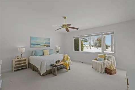 60 Woods Way North Kingstown RI 02852