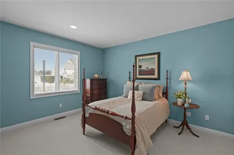 60 Woods Way North Kingstown RI 02852