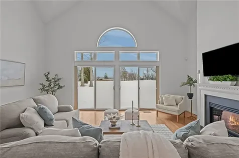 60 Woods Way North Kingstown RI 02852