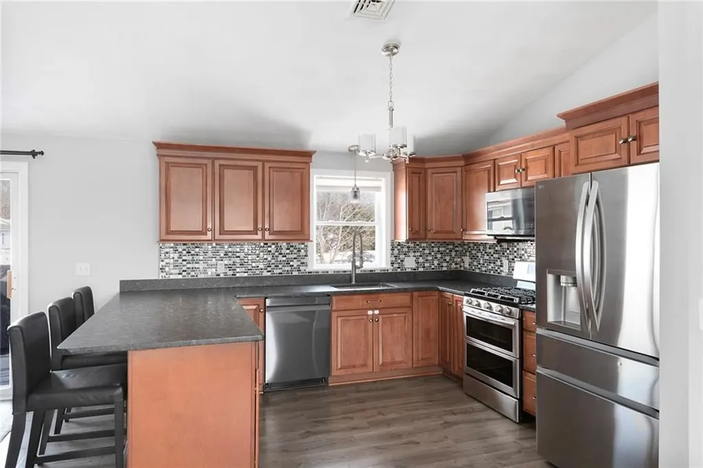 789 High Street Cumberland RI 02864