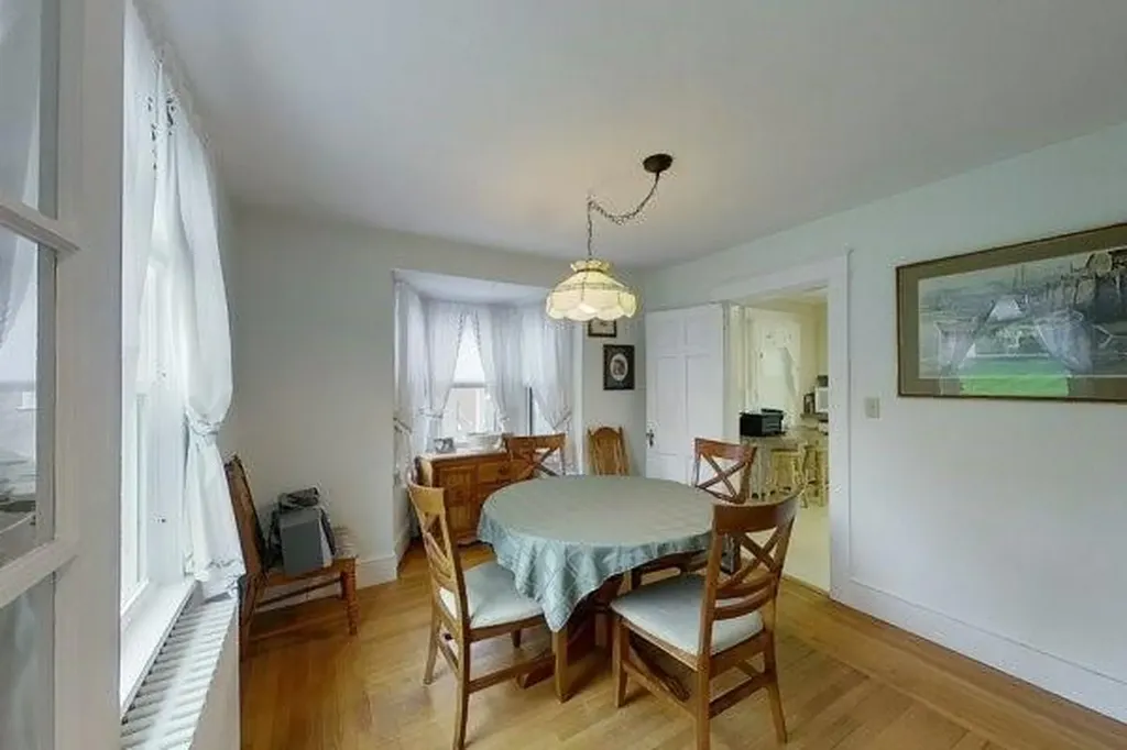94 Eustis Avenue Newport RI 02840