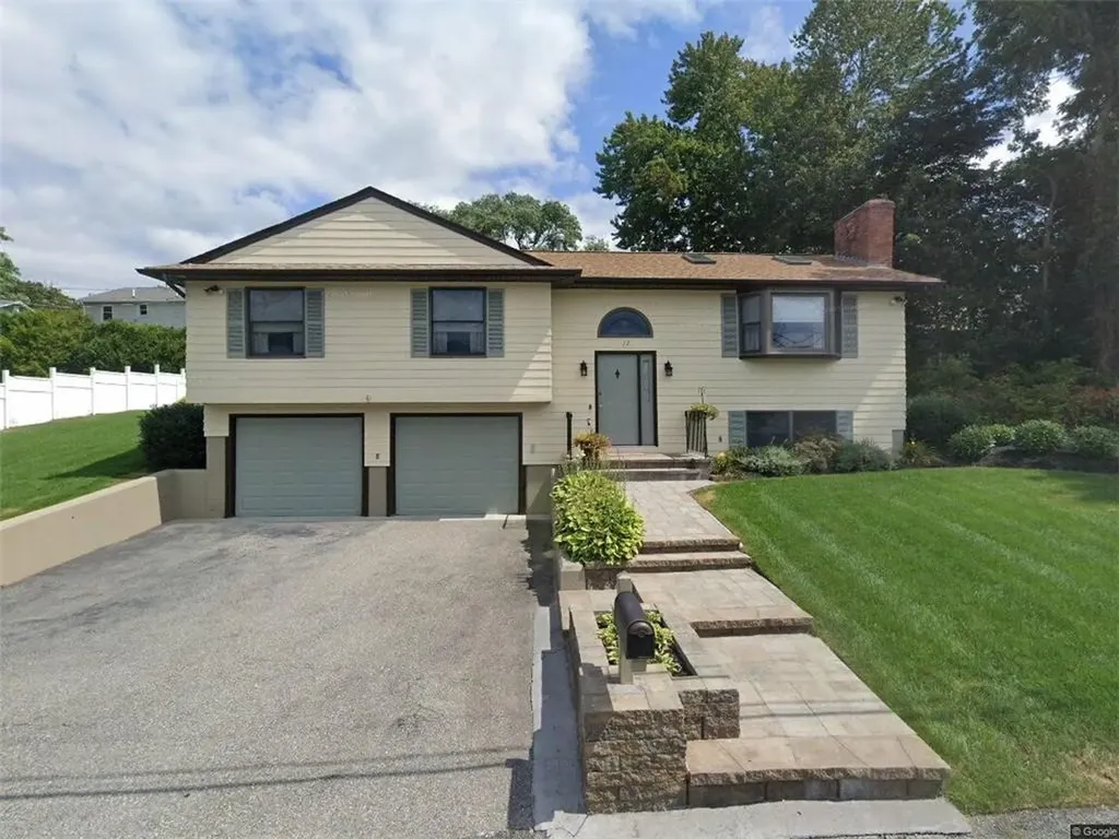 17 Tremont Street Street North Providence RI 02904