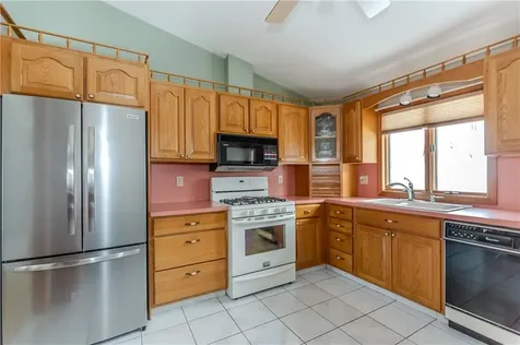 17 Tremont Street Street North Providence RI 02904