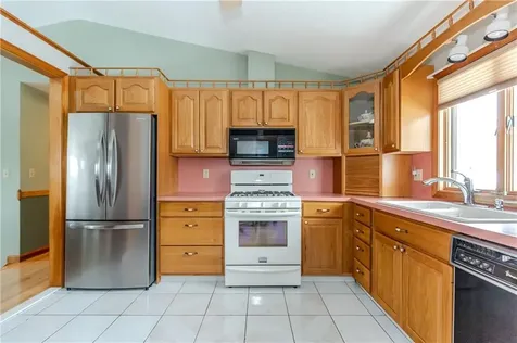 17 Tremont Street Street North Providence RI 02904