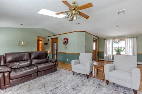 17 Tremont Street Street North Providence RI 02904