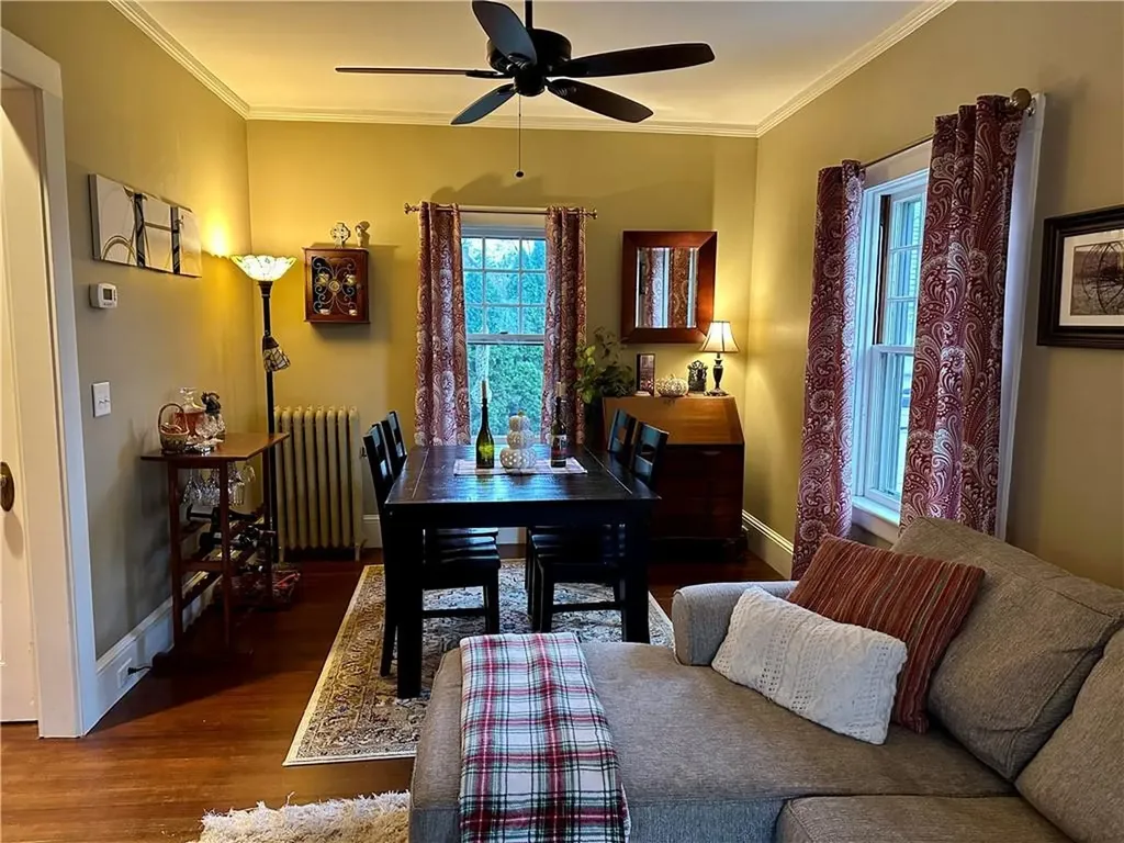 172 Bluff Avenue Cranston RI 02905