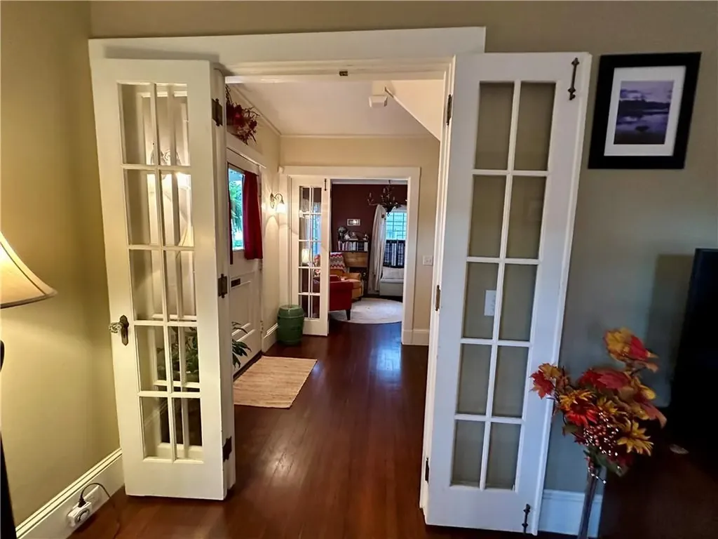 172 Bluff Avenue Cranston RI 02905