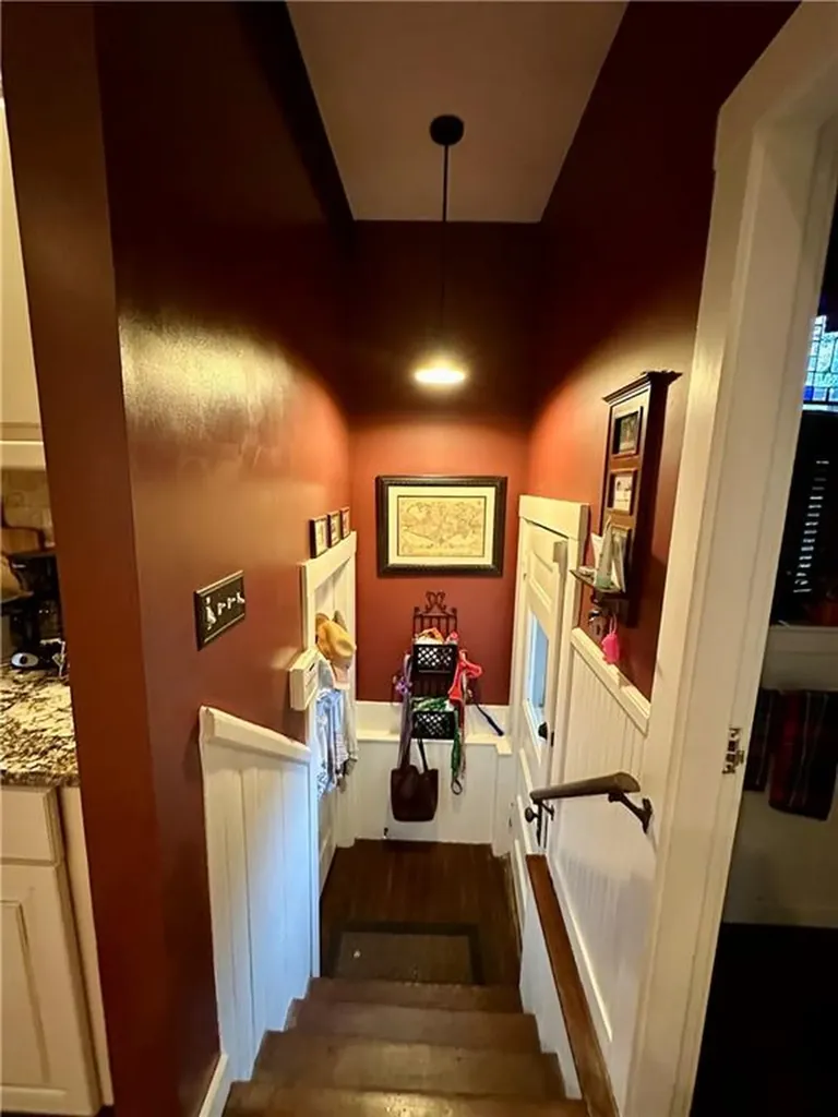 172 Bluff Avenue Cranston RI 02905