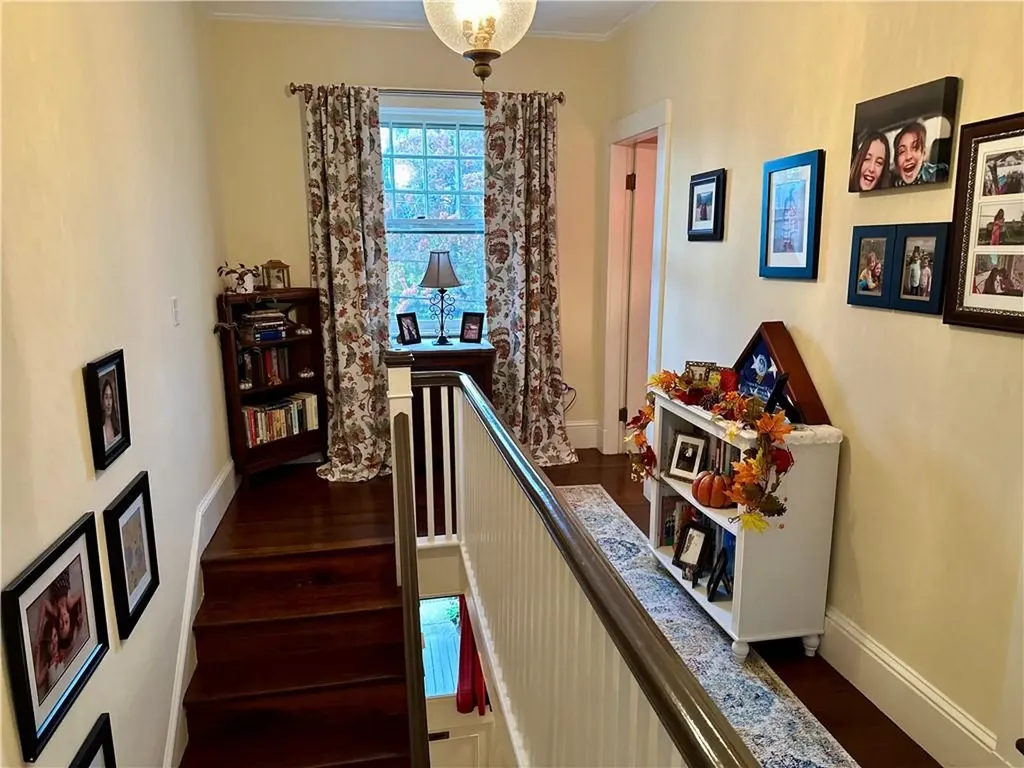 172 Bluff Avenue Cranston RI 02905