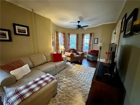 172 Bluff Avenue Cranston RI 02905