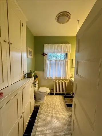 172 Bluff Avenue Cranston RI 02905