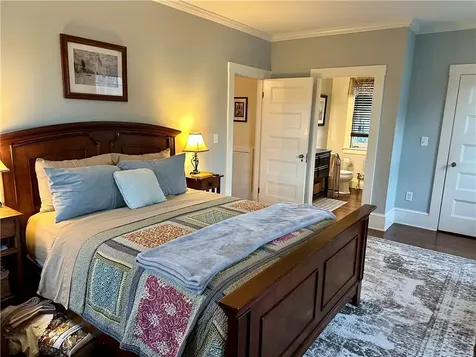 172 Bluff Avenue Cranston RI 02905