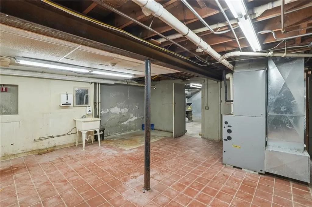 332 Farnum Pike Smithfield RI 02917