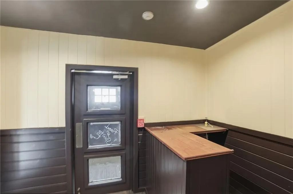 332 Farnum Pike Smithfield RI 02917