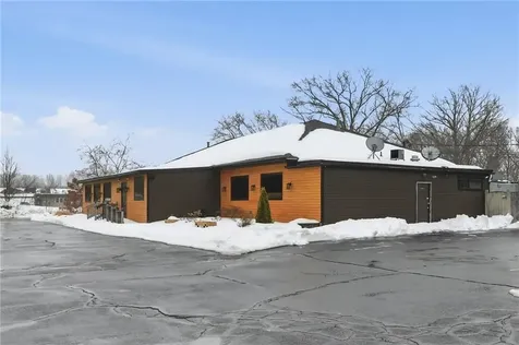 332 Farnum Pike Smithfield RI 02917