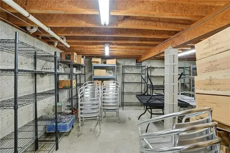 332 Farnum Pike Smithfield RI 02917