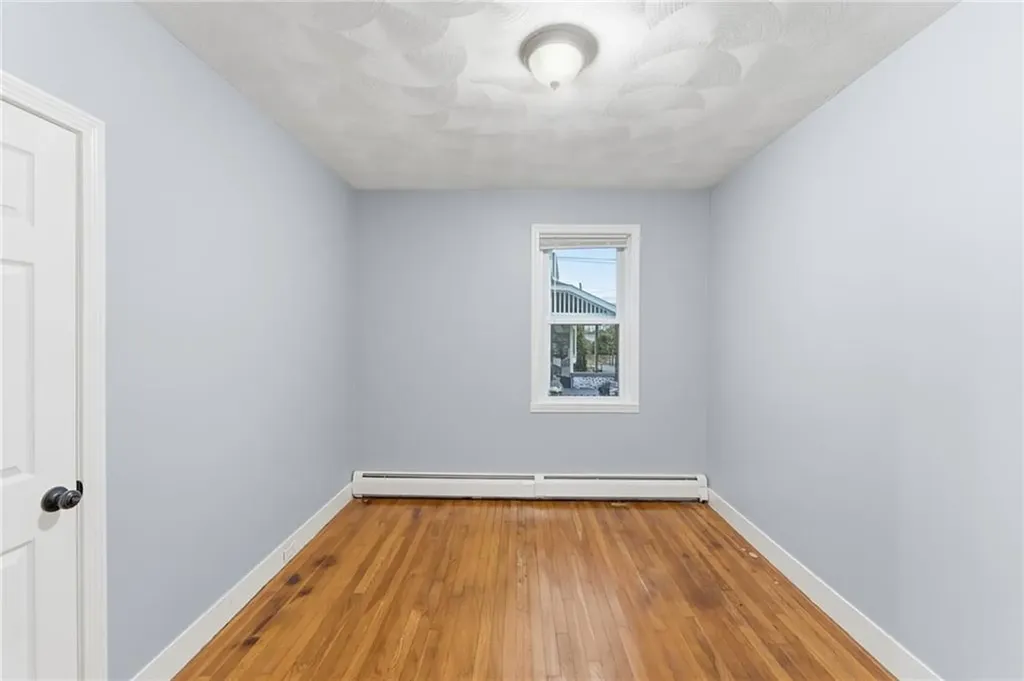 108 Waterman Avenue East Providence RI 02914