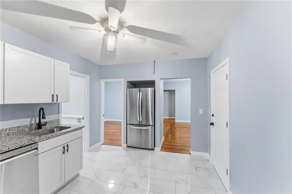 108 Waterman Avenue East Providence RI 02914