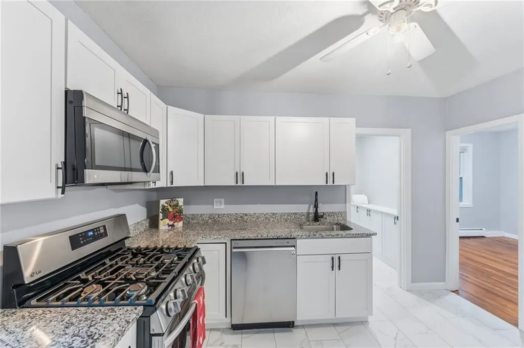 108 Waterman Avenue East Providence RI 02914