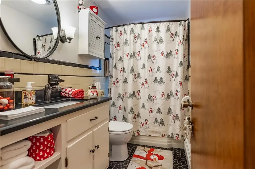 56 North Olney Street Johnston RI 02919