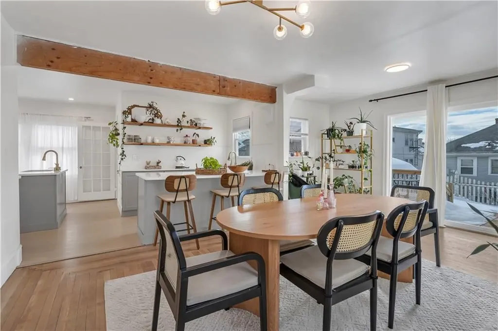 212 Leah Street Providence RI 02908