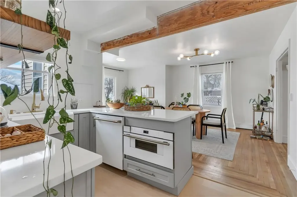 212 Leah Street Providence RI 02908