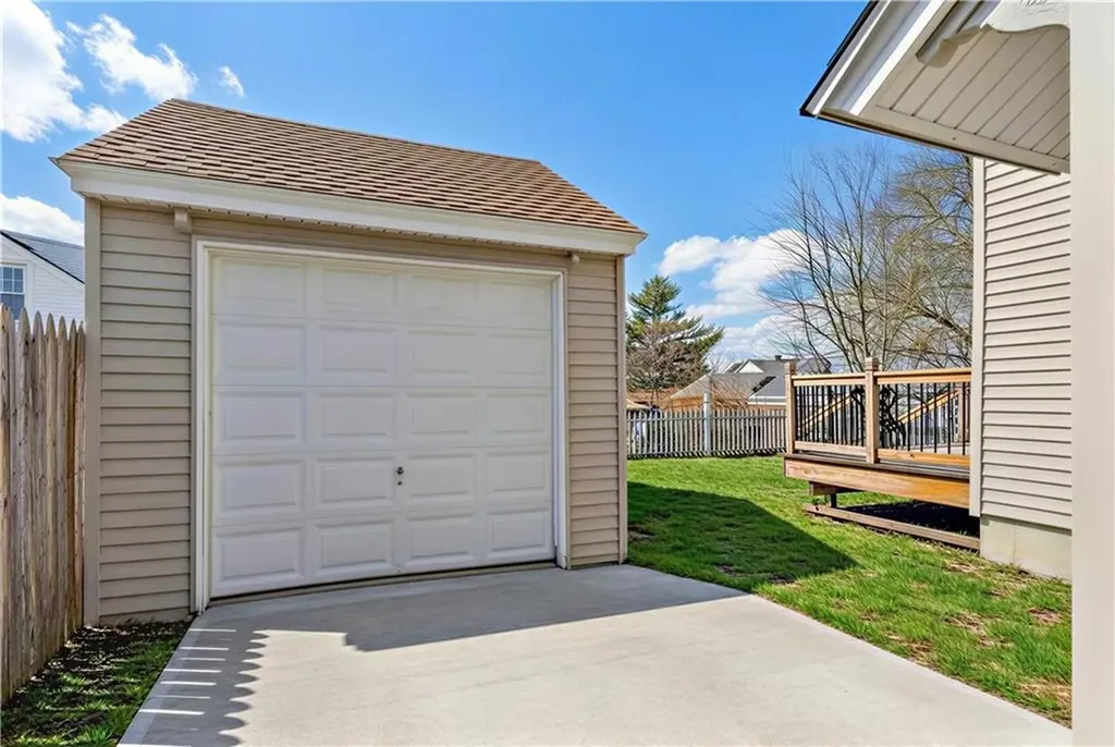 212 Leah Street Providence RI 02908