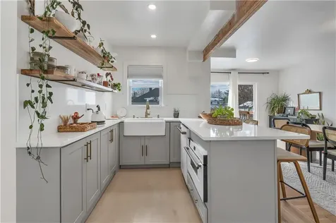 212 Leah Street Providence RI 02908