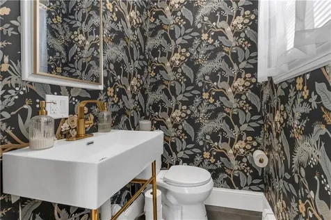 212 Leah Street Providence RI 02908