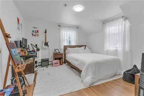 212 Leah Street Providence RI 02908