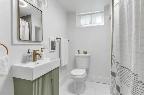 212 Leah Street Providence RI 02908