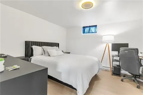 212 Leah Street Providence RI 02908