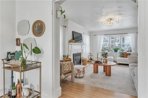 212 Leah Street Providence RI 02908