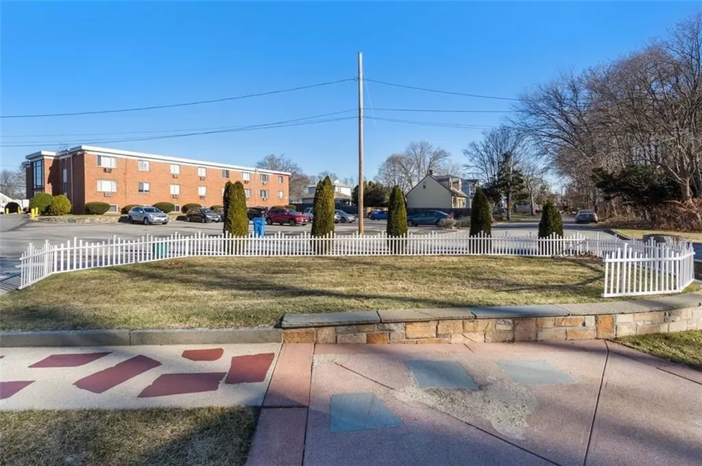 84 Intervale Road Cranston RI 02910