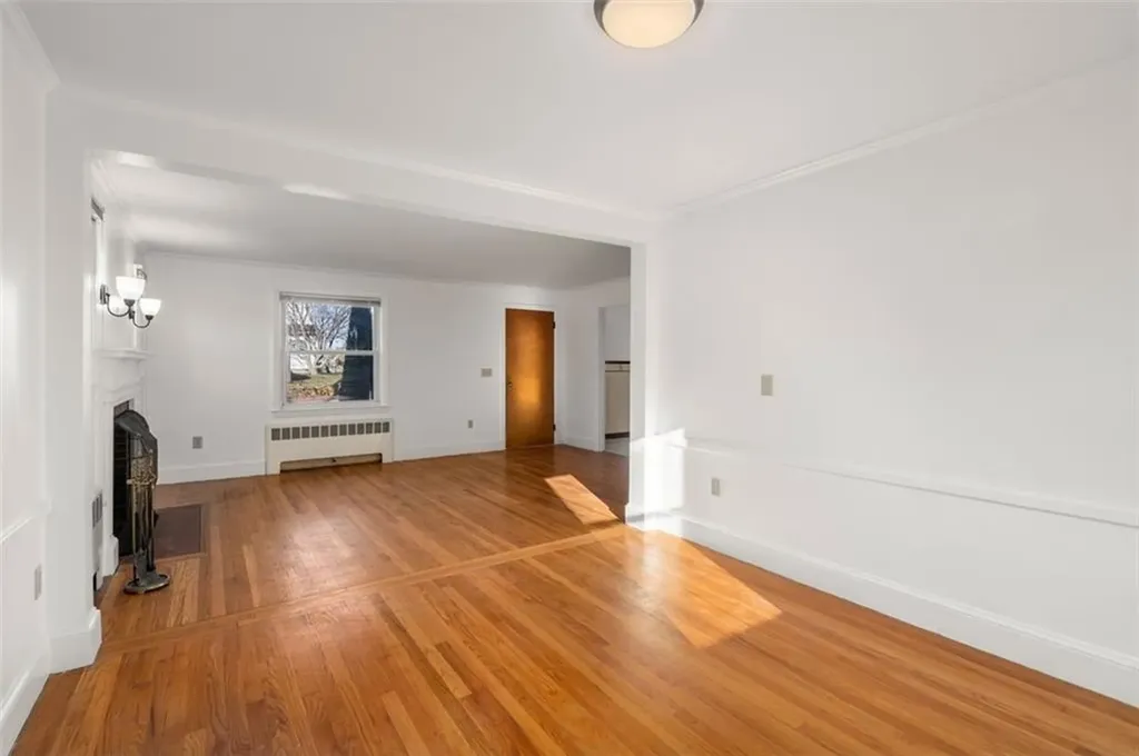 84 Intervale Road Cranston RI 02910