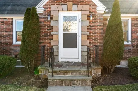 84 Intervale Road Cranston RI 02910