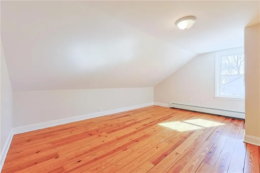 13 14 Pine Street Cranston RI 02910