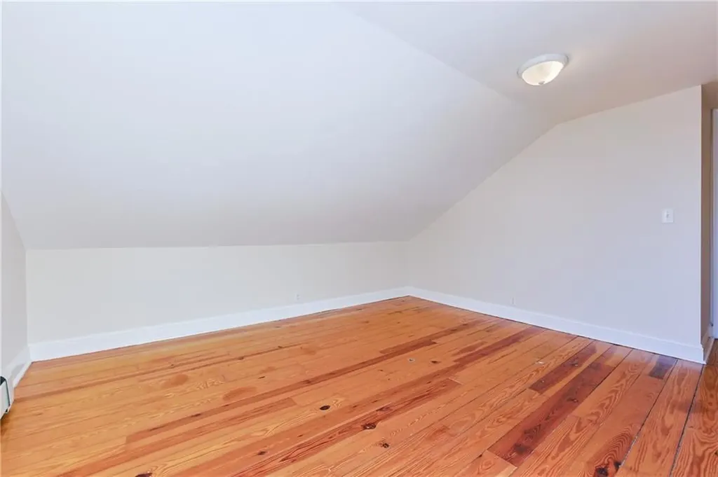 13 14 Pine Street Cranston RI 02910